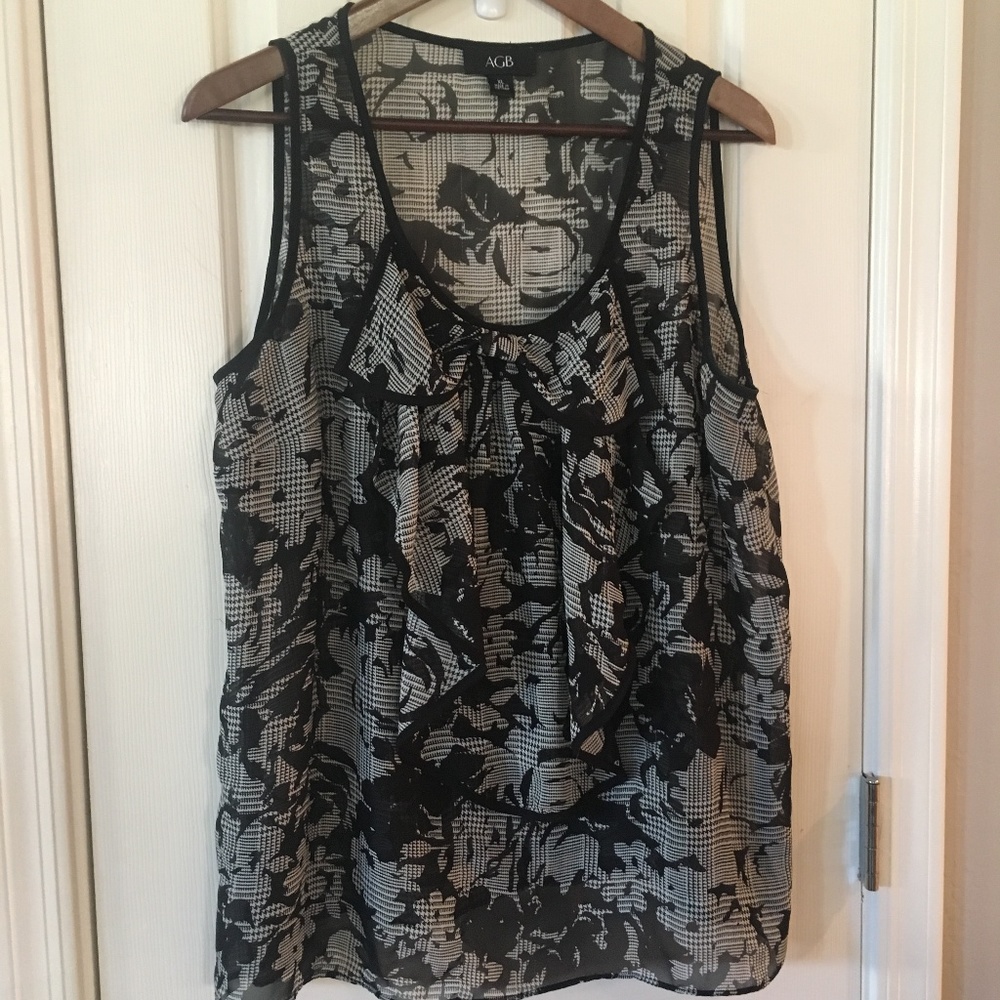 Sleeveless Sheer Blouse